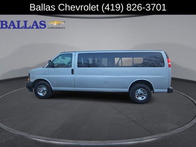 2017 Chevrolet Express Passenger 3500 LS