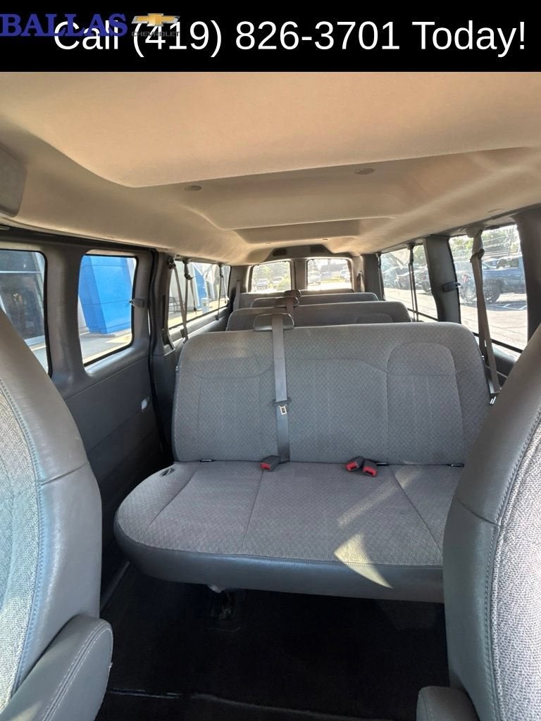 2019 Chevrolet Express Passenger 3500 LS