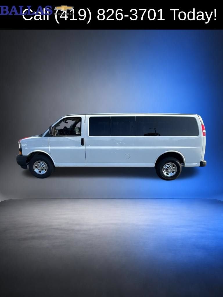 2019 Chevrolet Express Passenger 3500 LS
