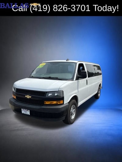 2022 Chevrolet Express Passenger 3500 1LS