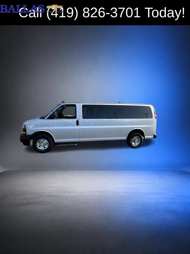 2020 Chevrolet Express Passenger 3500 LS