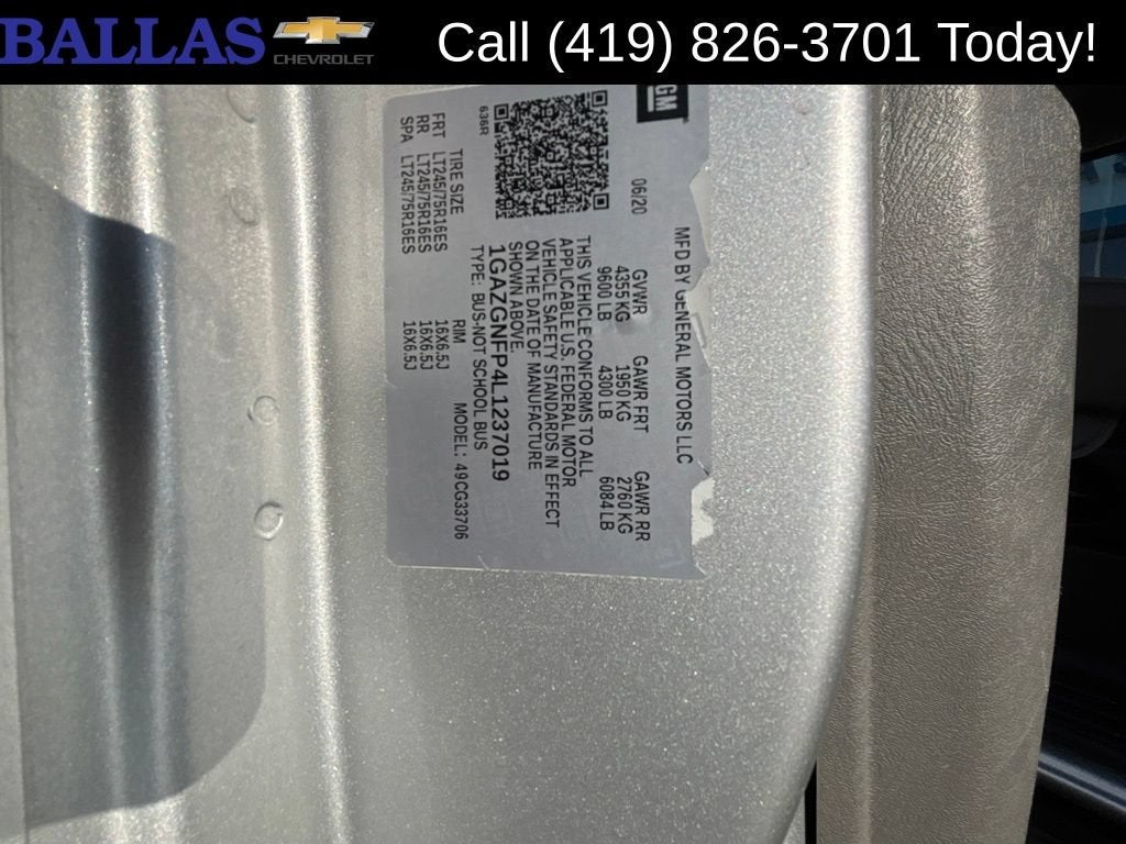2020 Chevrolet Express Passenger 3500 LS