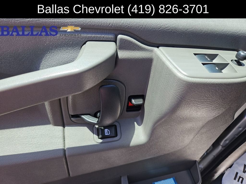 2020 Chevrolet Express Passenger 3500 LS