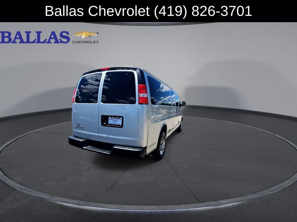2020 Chevrolet Express Passenger 3500 LS