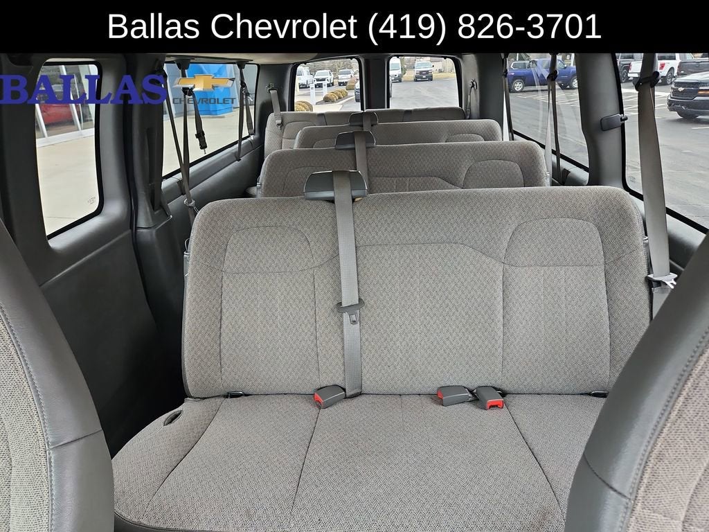 2016 Chevrolet Express Passenger 3500 LT