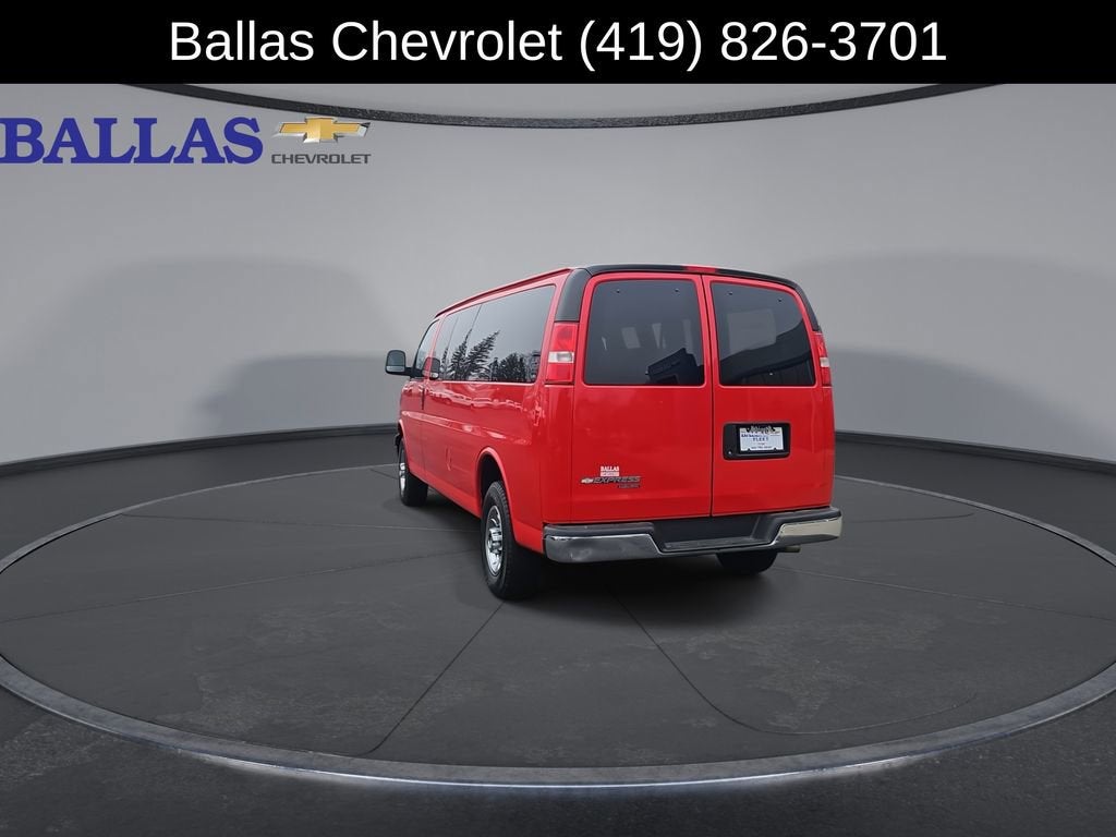 2016 Chevrolet Express Passenger 3500 LT