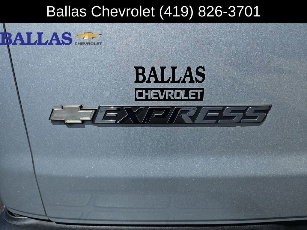 2018 Chevrolet Express Passenger 3500 LT