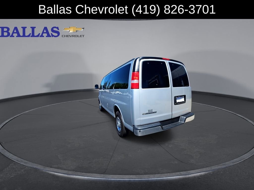 2018 Chevrolet Express Passenger 3500 LT
