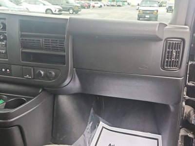 2017 Chevrolet Express Passenger 3500 LT