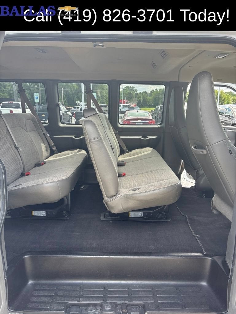 2019 Chevrolet Express Passenger 3500 LT