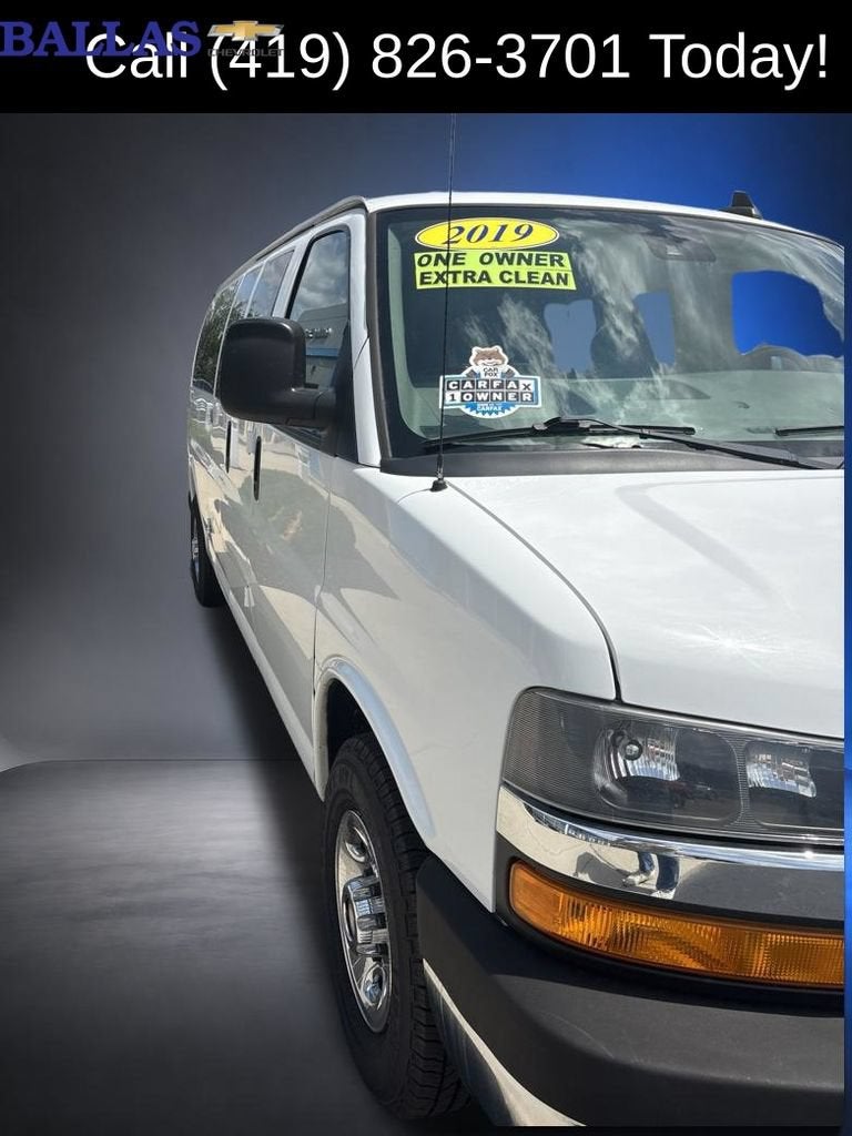 2019 Chevrolet Express Passenger 3500 LT