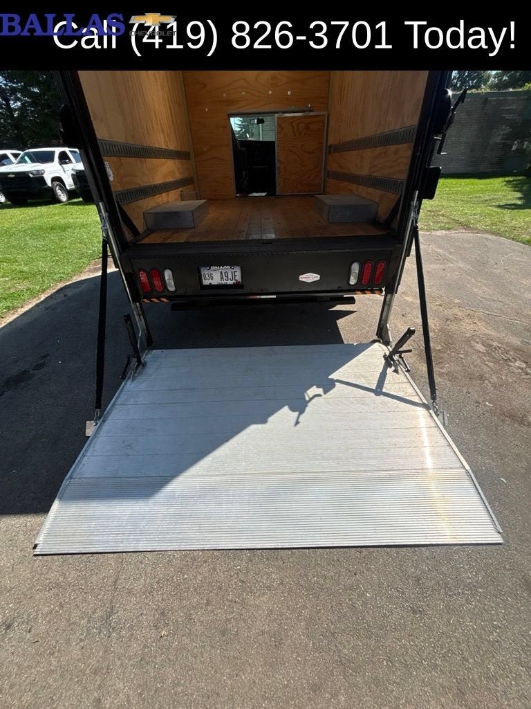 2021 Chevrolet Express Cutaway 3500 Work Van