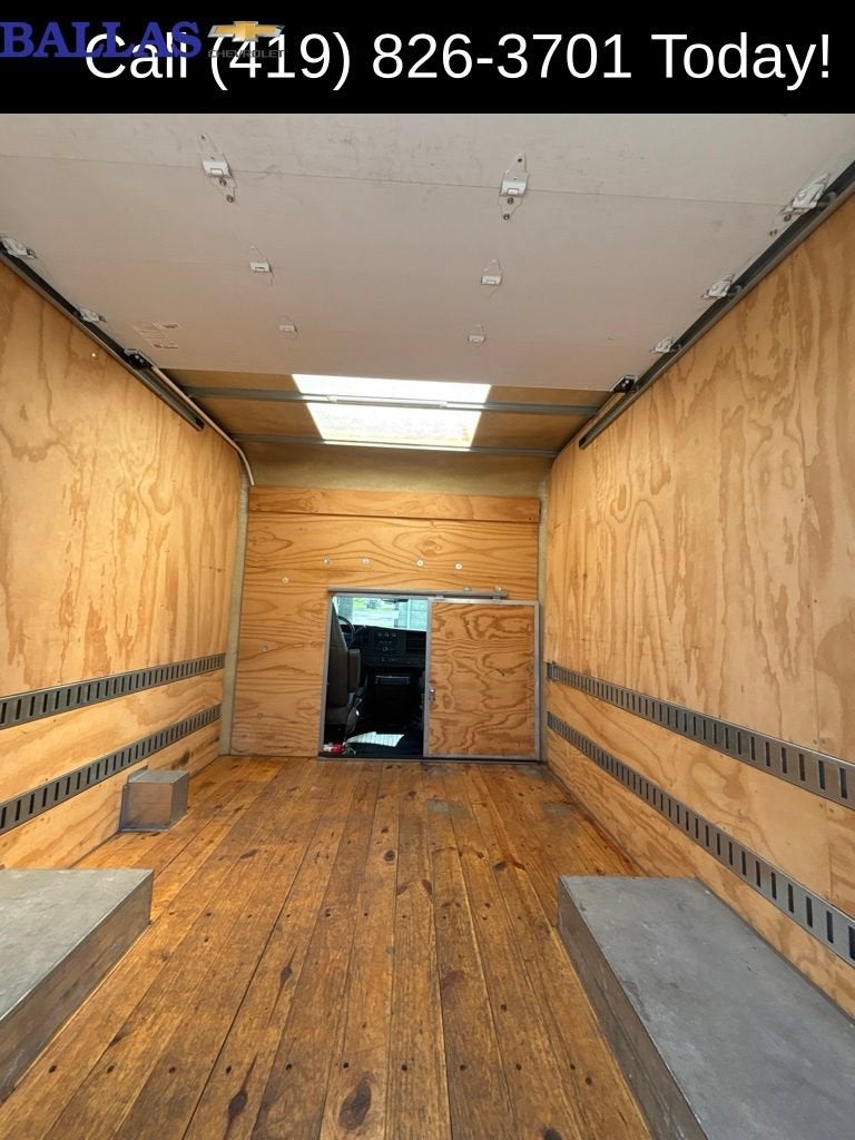 2021 Chevrolet Express Cutaway 3500 Work Van