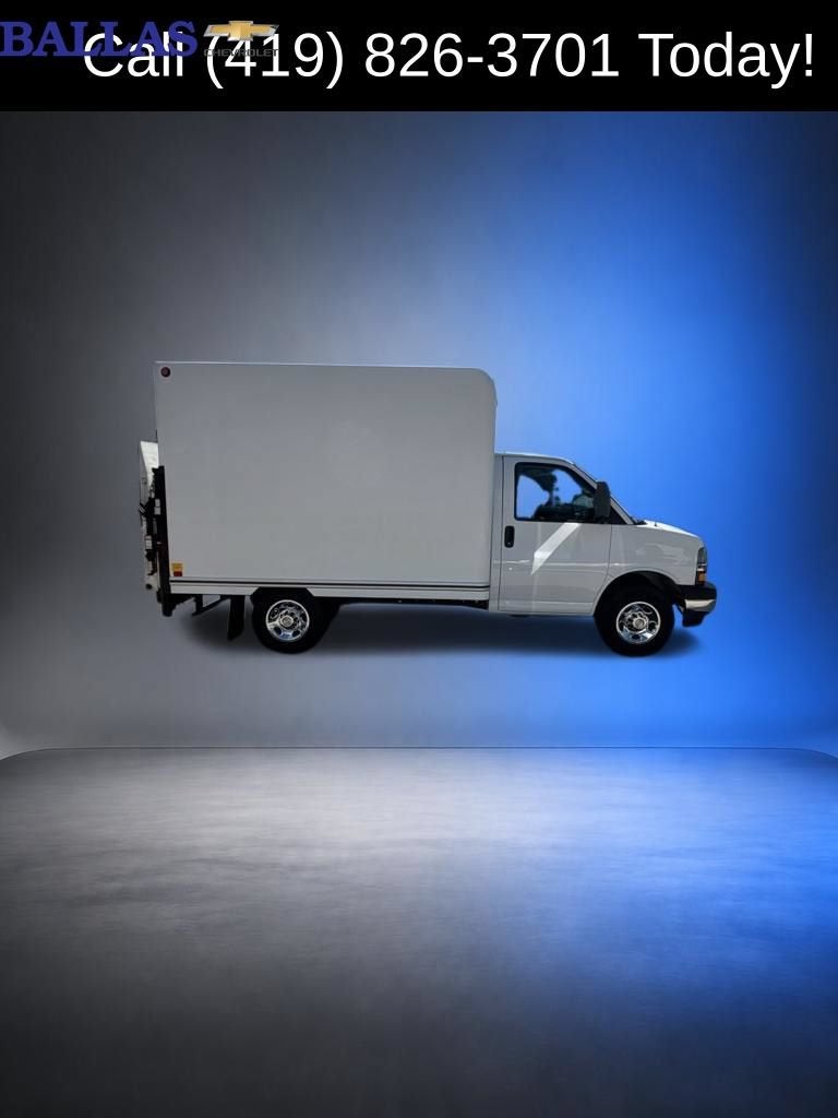2021 Chevrolet Express Cutaway 3500 Work Van