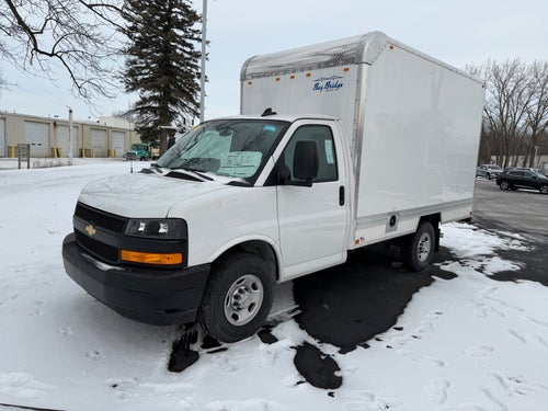 2025 Chevrolet Express Cutaway 3500 1WT