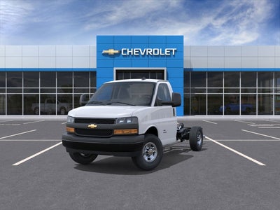 2025 Chevrolet Express Cutaway 3500 1WT