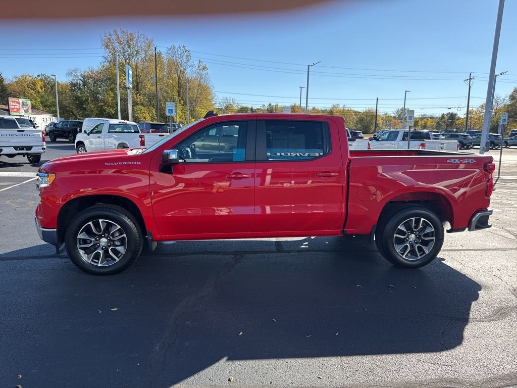 2022 Chevrolet Silverado 1500 LT (2FL)