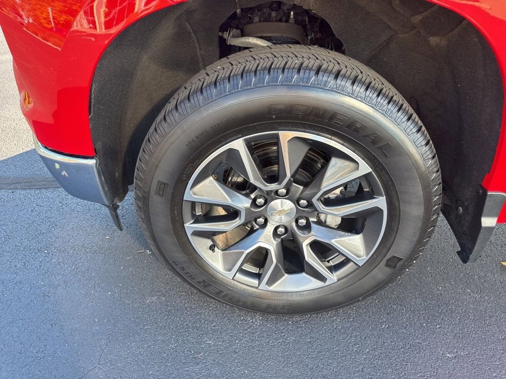 2022 Chevrolet Silverado 1500 LT (2FL)