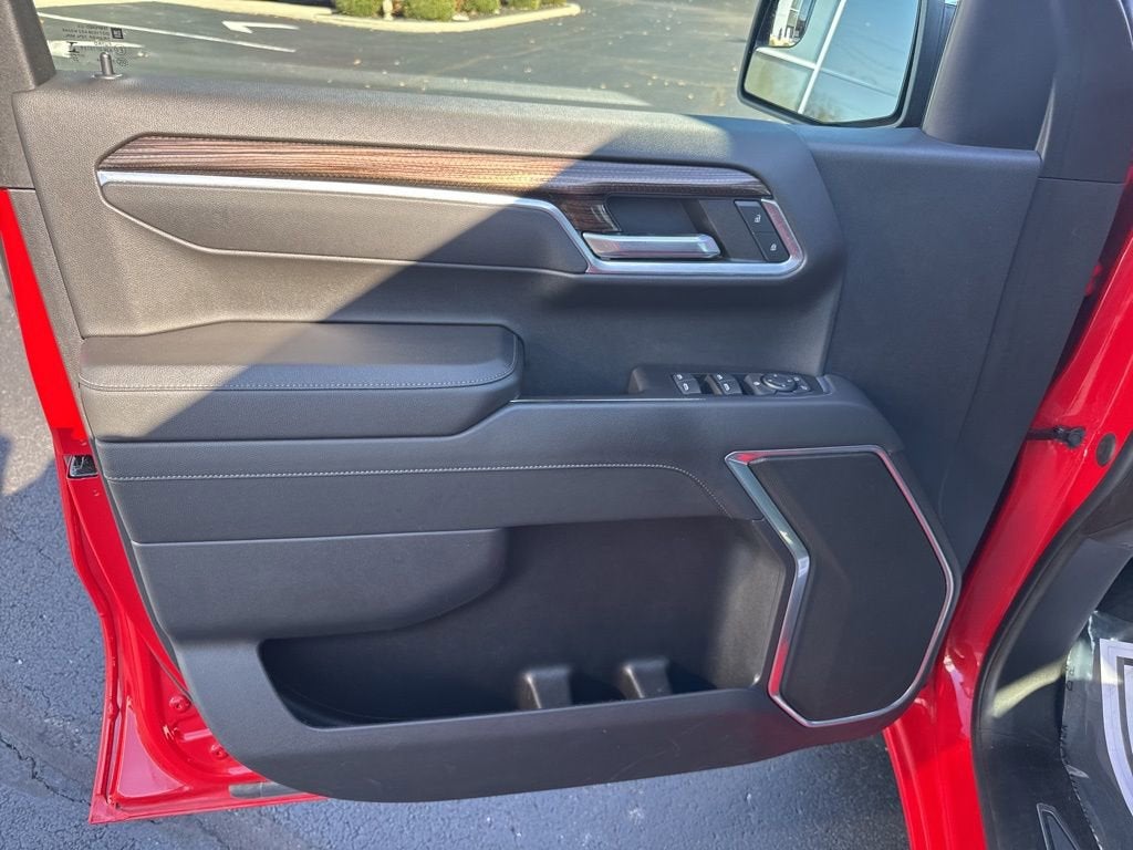 2022 Chevrolet Silverado 1500 LT (2FL)