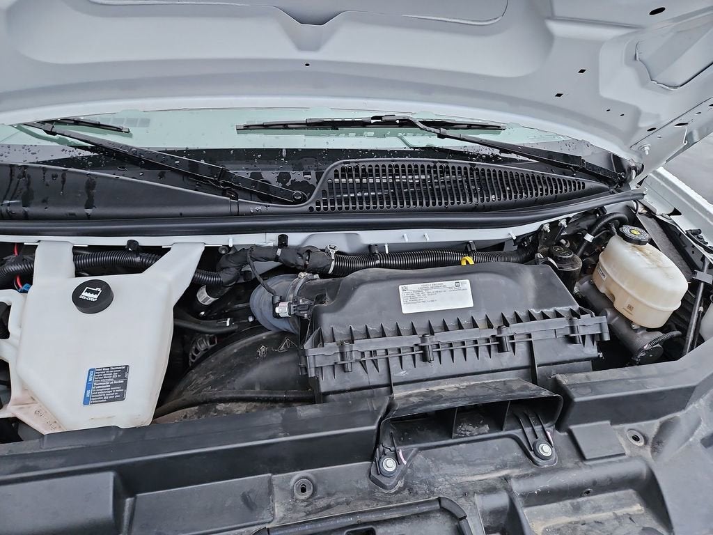 2024 Chevrolet Express Cargo 2500 WT