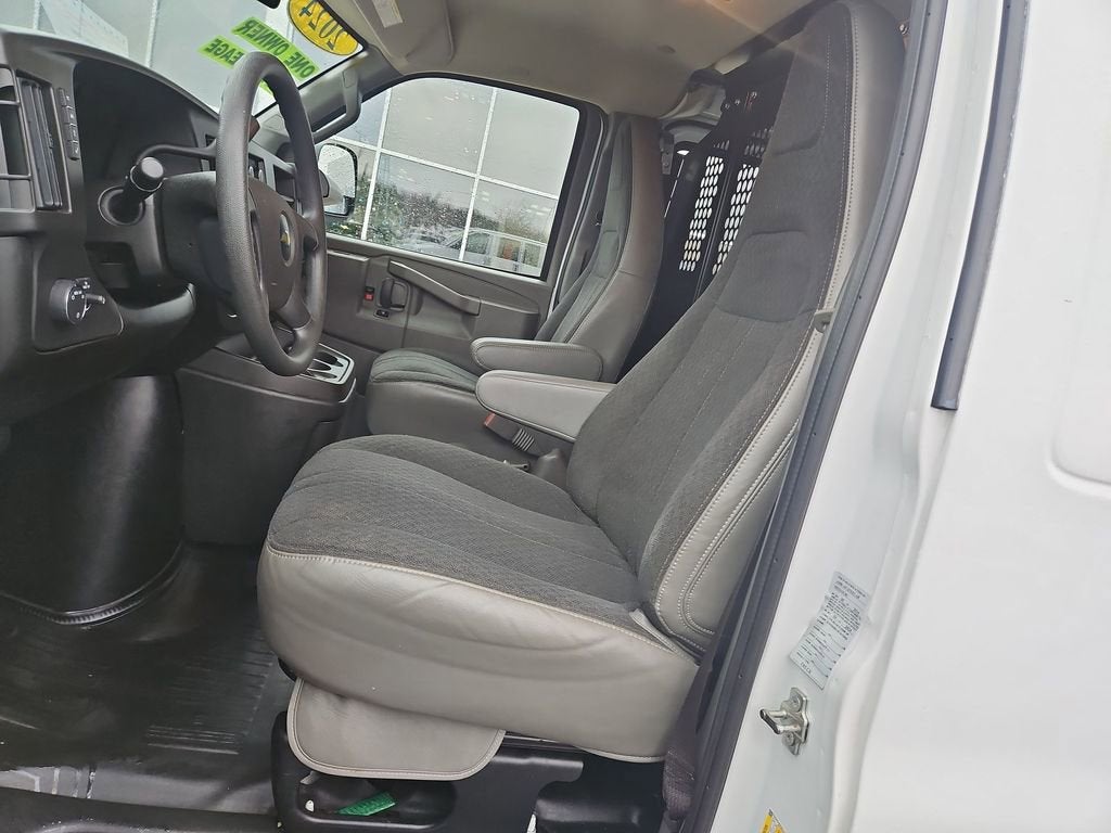 2024 Chevrolet Express Cargo 2500 WT