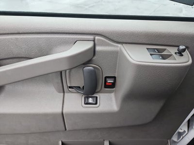 2024 Chevrolet Express Cargo 2500 WT