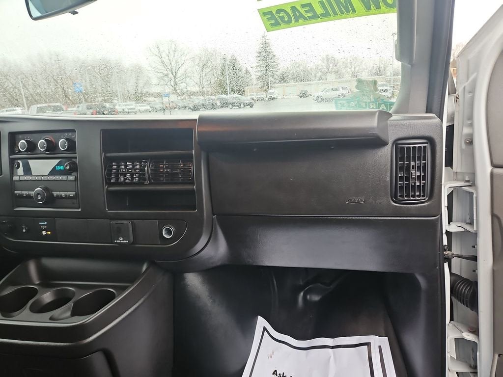 2024 Chevrolet Express Cargo 2500 WT