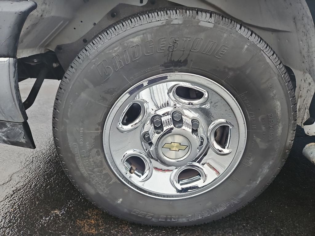 2024 Chevrolet Express Cargo 2500 WT