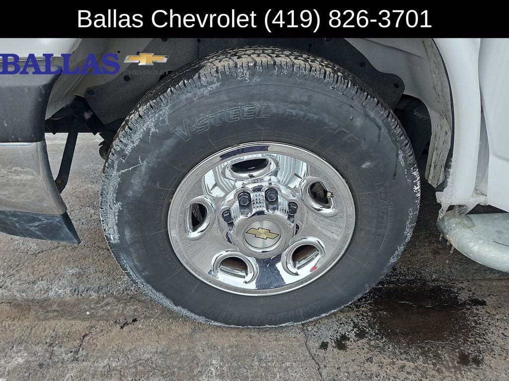 2024 Chevrolet Express Cargo 2500 WT