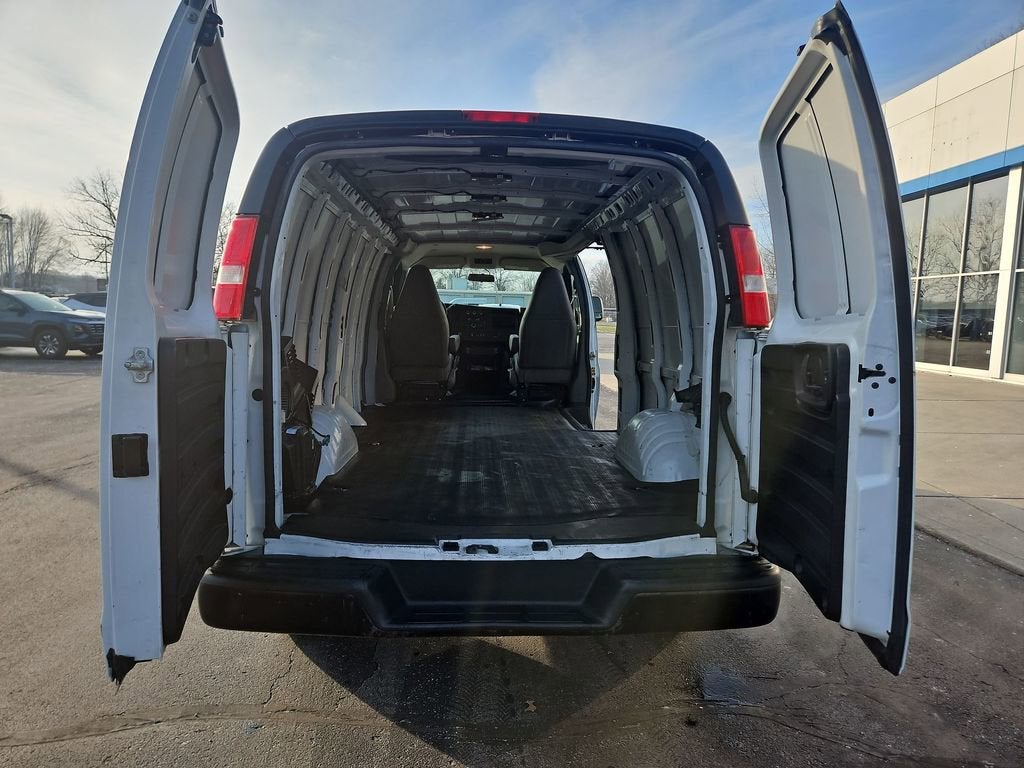 2020 Chevrolet Express Cargo 3500 WT