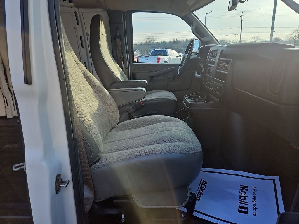 2020 Chevrolet Express Cargo 3500 WT