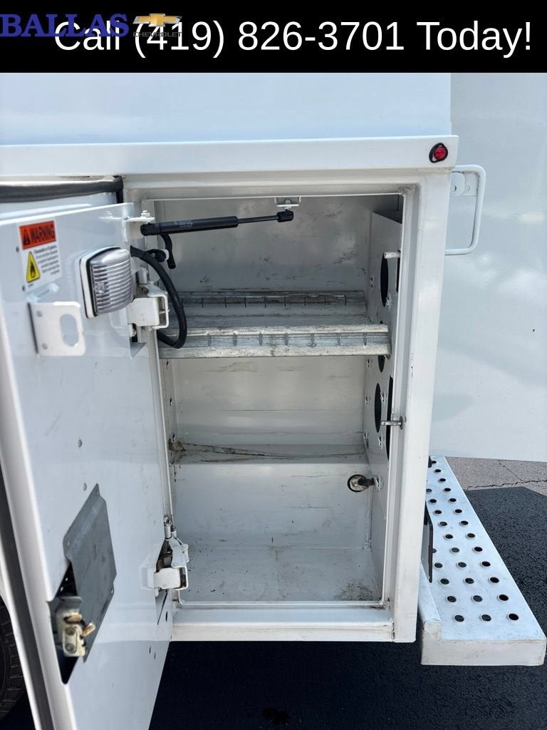 2019 GMC Savana Cutaway 3500 Work Van