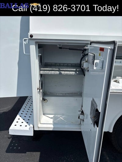 2019 GMC Savana Cutaway 3500 Work Van