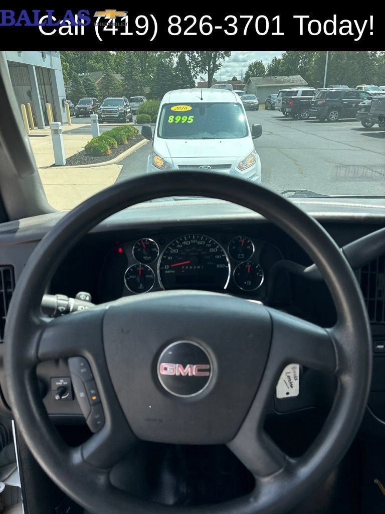 2019 GMC Savana Cutaway 3500 Work Van