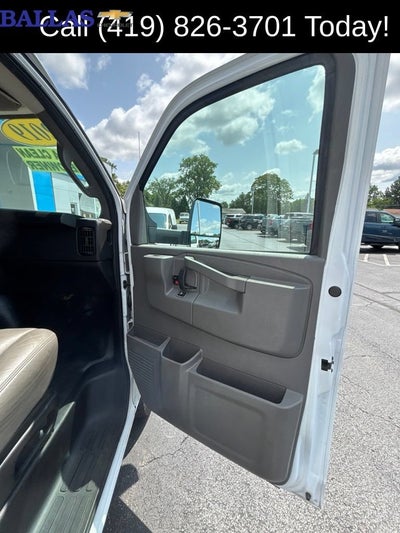 2019 GMC Savana Cutaway 3500 Work Van