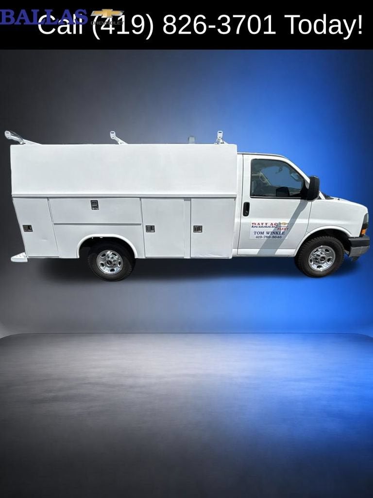 2019 GMC Savana Cutaway 3500 Work Van