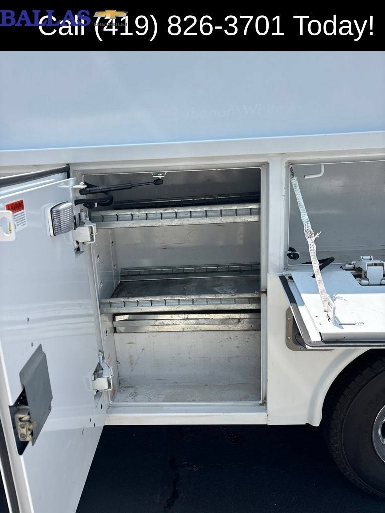 2019 GMC Savana Cutaway 3500 Work Van