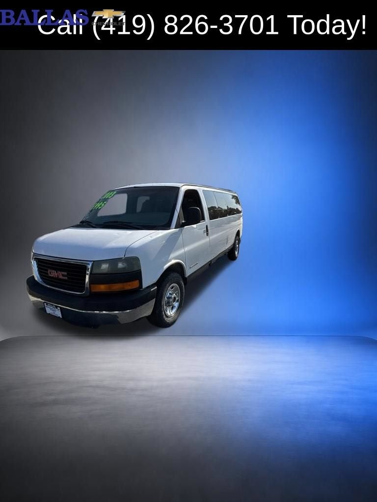 2003 GMC Savana Passenger 2500 Standard