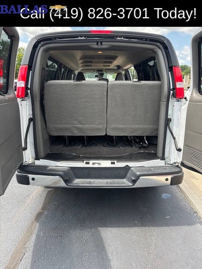 2024 GMC Savana Passenger 3500 LT