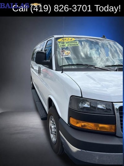 2024 GMC Savana Passenger 3500 LT
