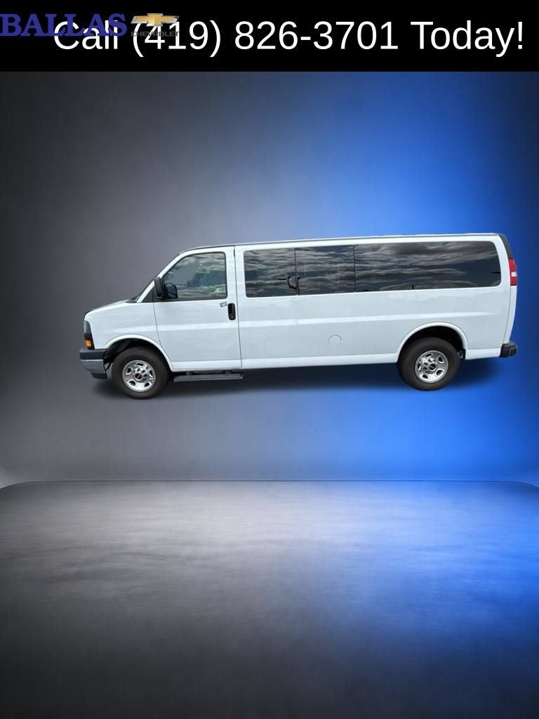 2024 GMC Savana Passenger 3500 LT