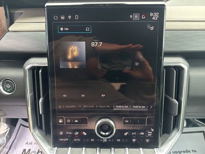 2024 GMC Acadia Elevation