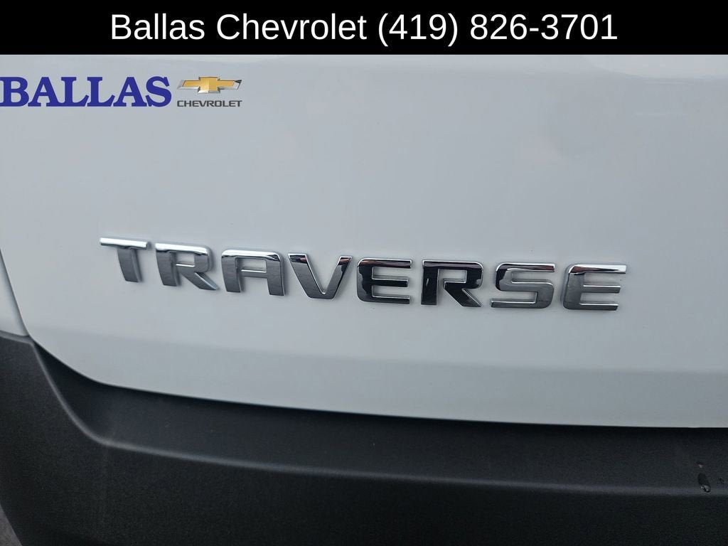 2023 Chevrolet Traverse LS