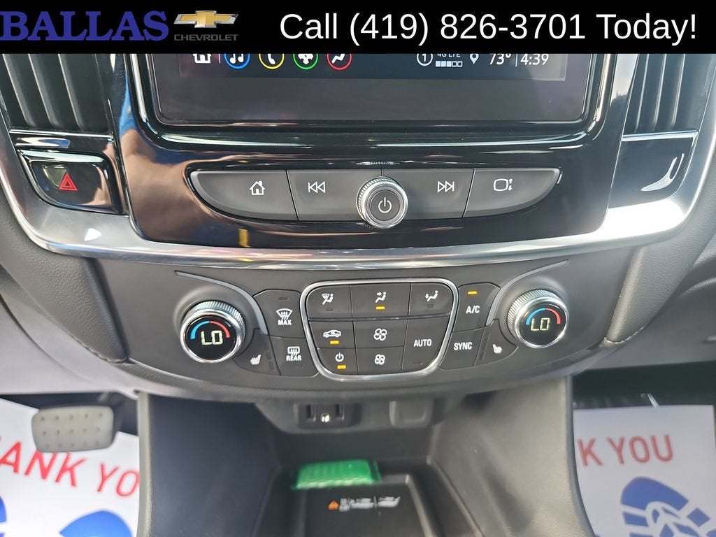 2022 Chevrolet Traverse LT Cloth