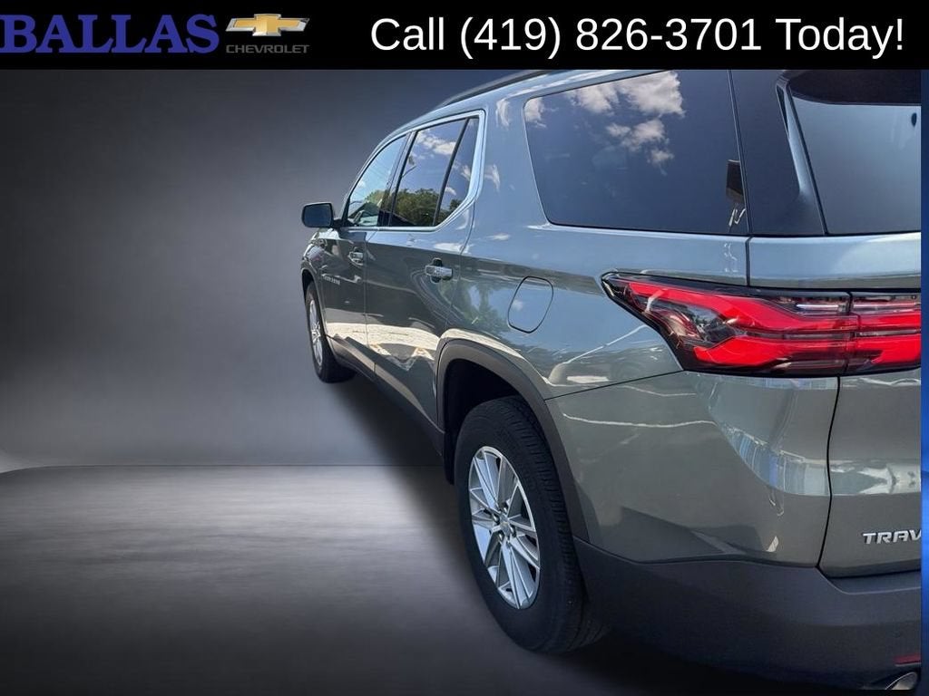 2022 Chevrolet Traverse LT Cloth