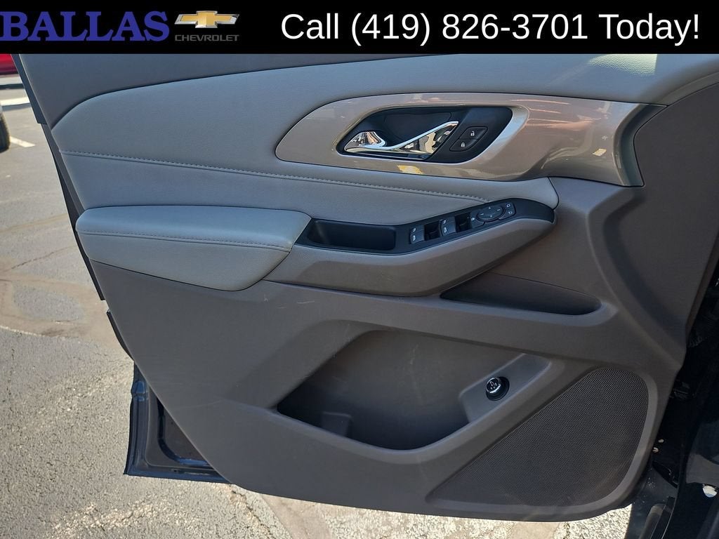 2020 Chevrolet Traverse LT Cloth