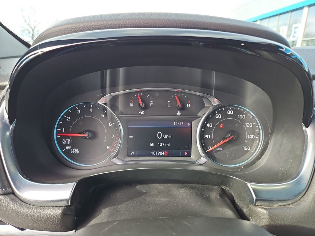 2022 Chevrolet Traverse LT Cloth