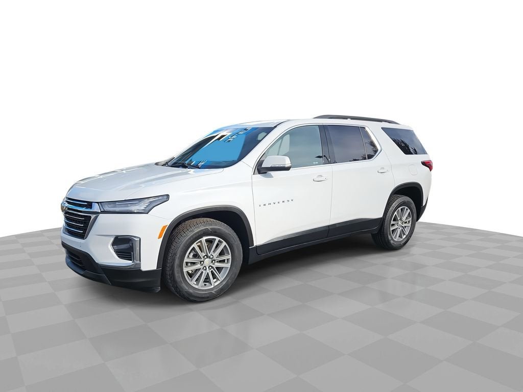 2022 Chevrolet Traverse LT Cloth