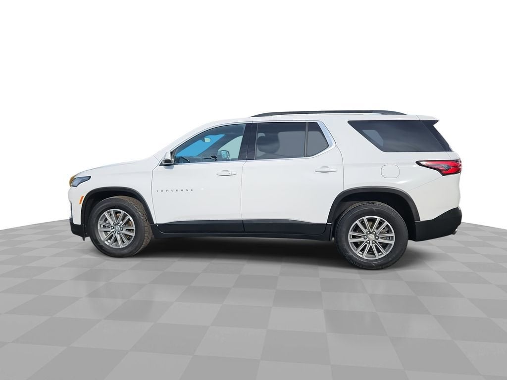 2022 Chevrolet Traverse LT Cloth