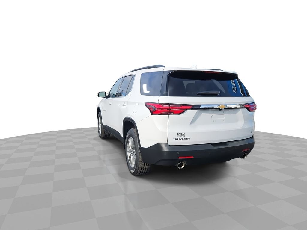 2022 Chevrolet Traverse LT Cloth